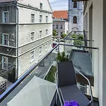 Unic Dominikanska