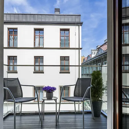 Unic Dominikanska * פוזנן